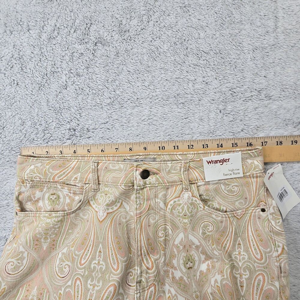 Wrangler High Rise Fierce Flare Paisley Print Womens Jeans Size 12 (31 X 32) - Picture 9 of 16
